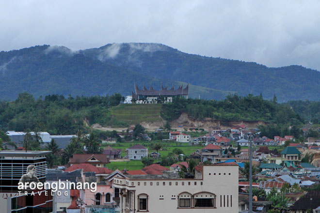 jembatan limpapeh bukittinggi