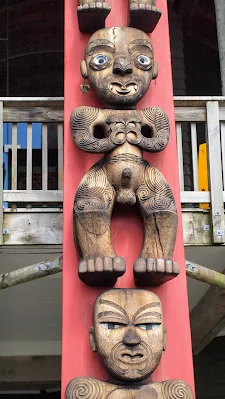 Sculpture at the Arataki Visitors Center on a day trip from Devonport Auckland