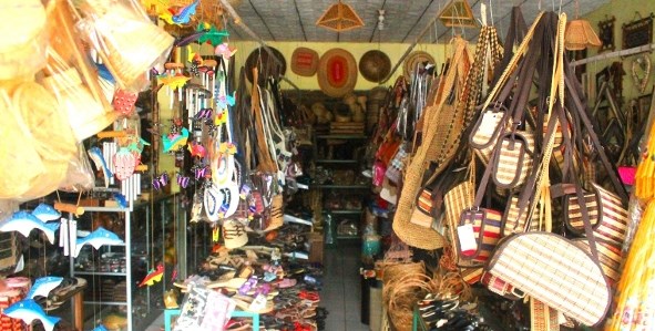 Hasil gambar untuk Kerajinan Tangan Yang Indah tasikmalaya