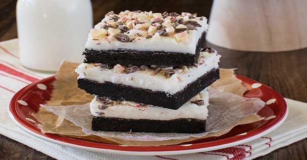 Chocolate Peppermint Bark Sugar Cookie Bars Recipe Chocolate Peppermint Bark Sugar Cookie Bars Recipe