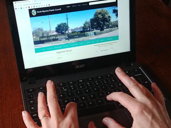 Image of typing by North Mymms News released under Creative Commons
