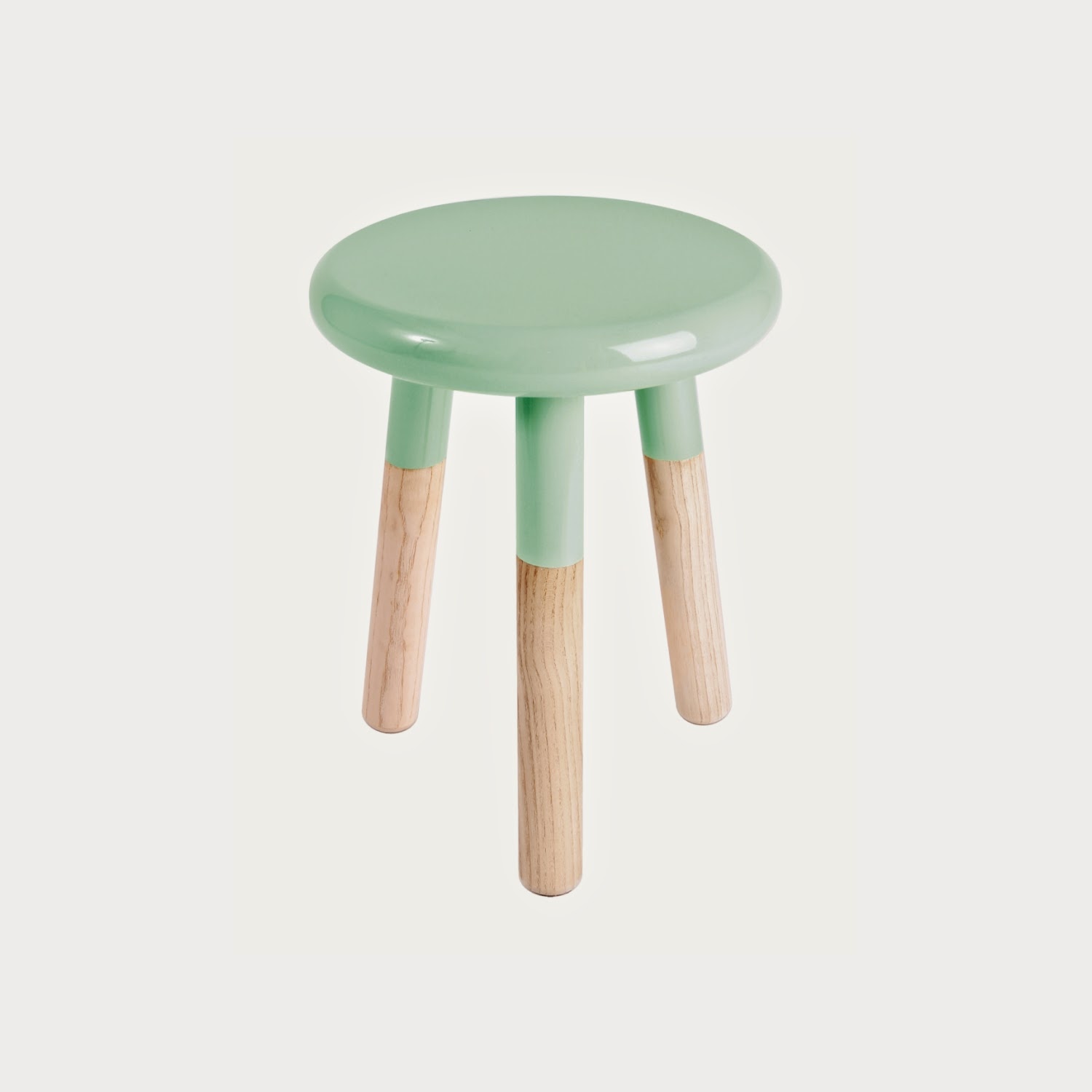 Hatching Kids' Spaces DIY a funky paint dipped stool