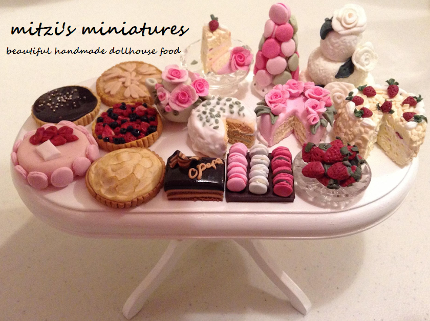 Mitzi's Miniatures