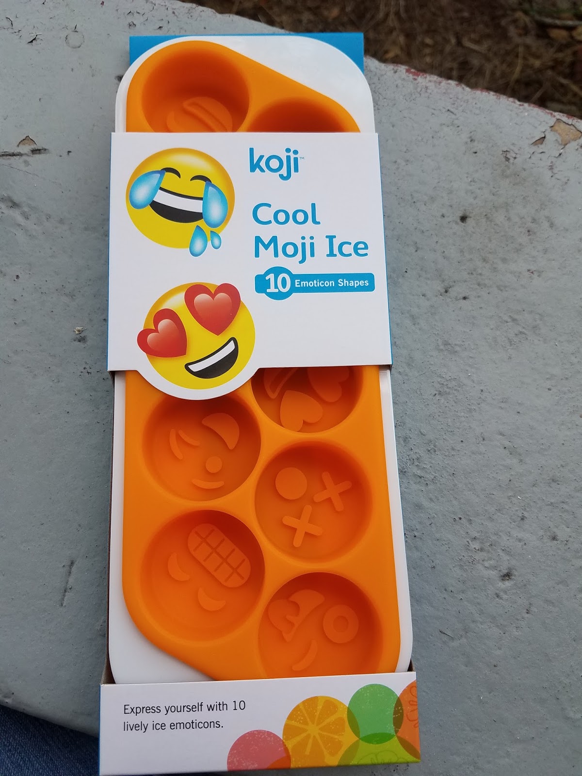 Zoku Cool Moji Ice Tray