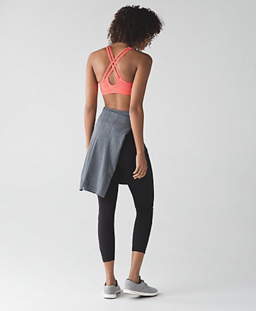 https://api.shopstyle.com/action/apiVisitRetailer?url=http%3A%2F%2Fshop.lululemon.com%2Fp%2Fwomen-sports-bras%2FCity-Sky-Run-By-Bra%2F_%2Fprod2030115%3Frcnt%3D4%26N%3D1z13ziiZ7z5%26cnt%3D45%26color%3DLW2CDNS_0001&site=www.shopstyle.ca&pid=uid6784-25288972-7