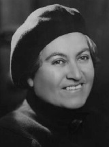 Un poema de Gabriela Mistral para todas las madres en su día