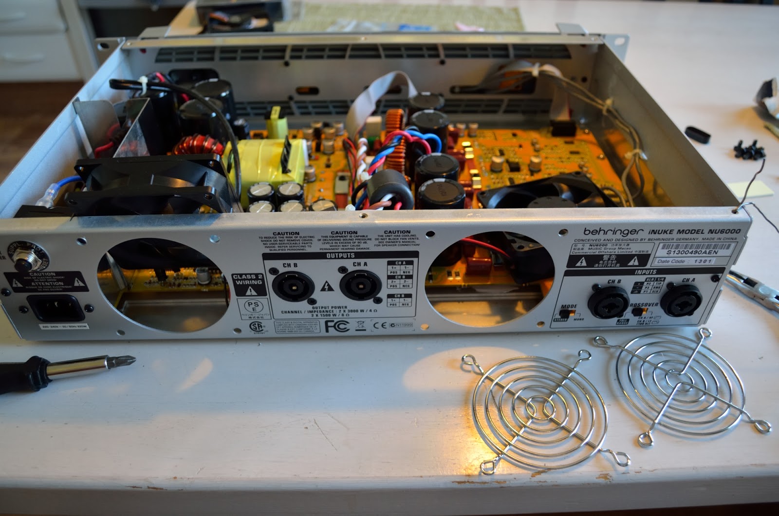 Acervo Dos Amplificadores Behringer Inuke Nu 6000 Potencia