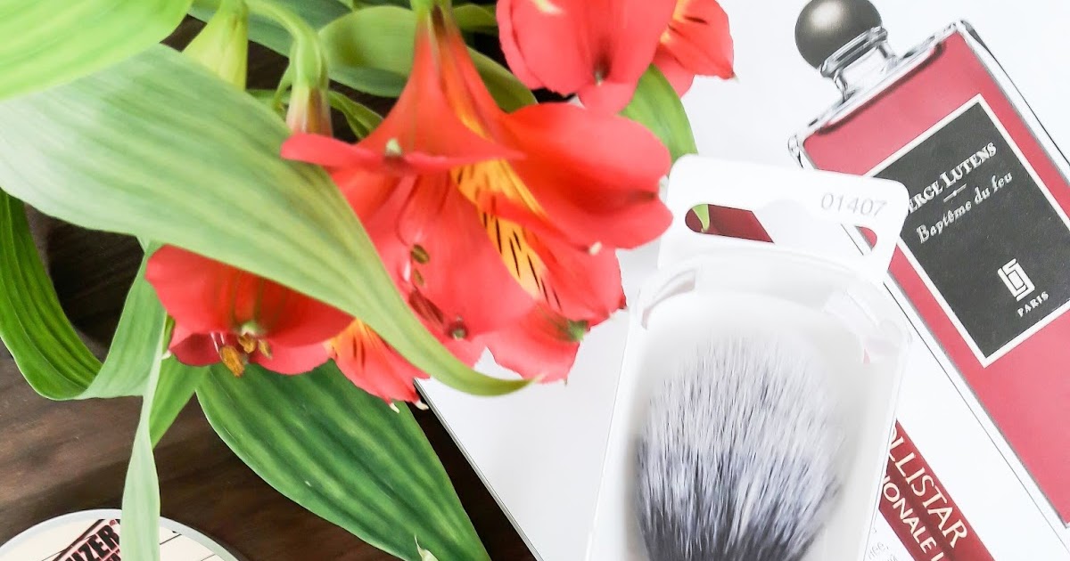 Кисть для румян <b>Real</b> Techniques Blush Brush - Mosaic trends