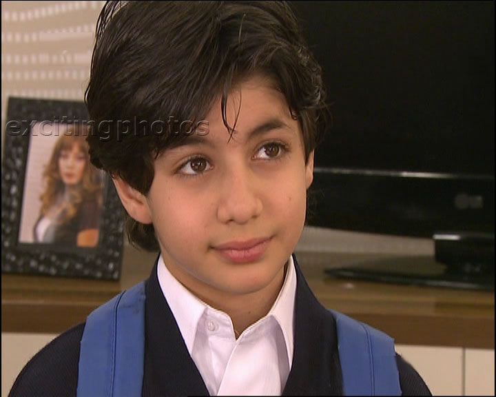heyecanli foto raflar unutma beni 612 b l m emir taha heyecanli foto raflar unutma beni 612 b l m emir taha