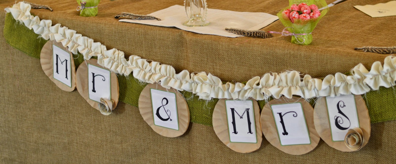 http://craftdictator.com/2014/04/12/diy-wedding-ideas/