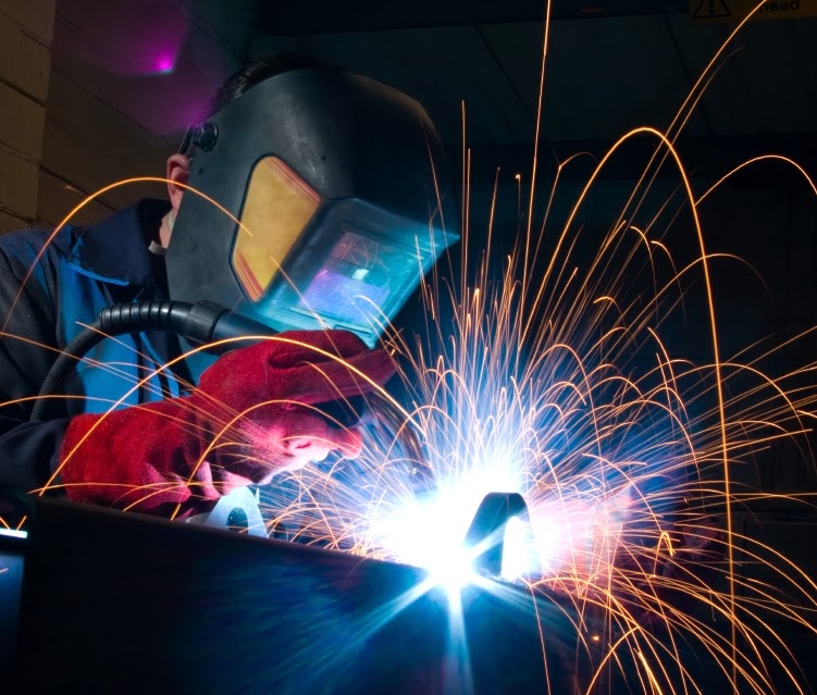 Ten Safety Tips for MIG Welding | EHS Works