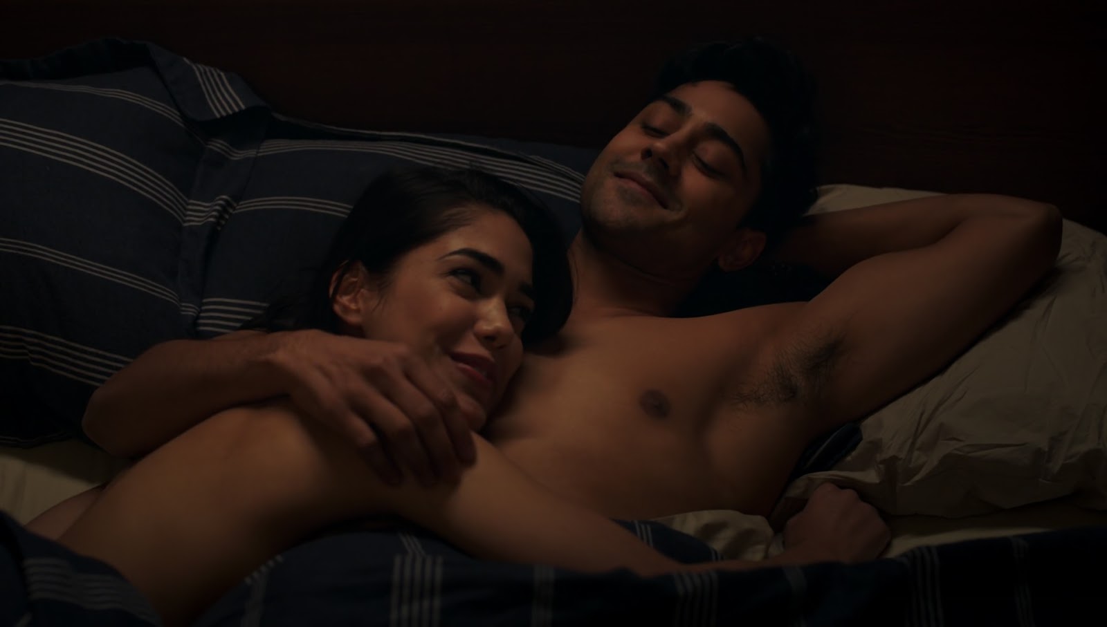 Manish Dayal shirtless in The Resident 1-04 "Identity Crisis" .