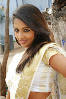 actress_isha_ranganath_stillstollyscreen