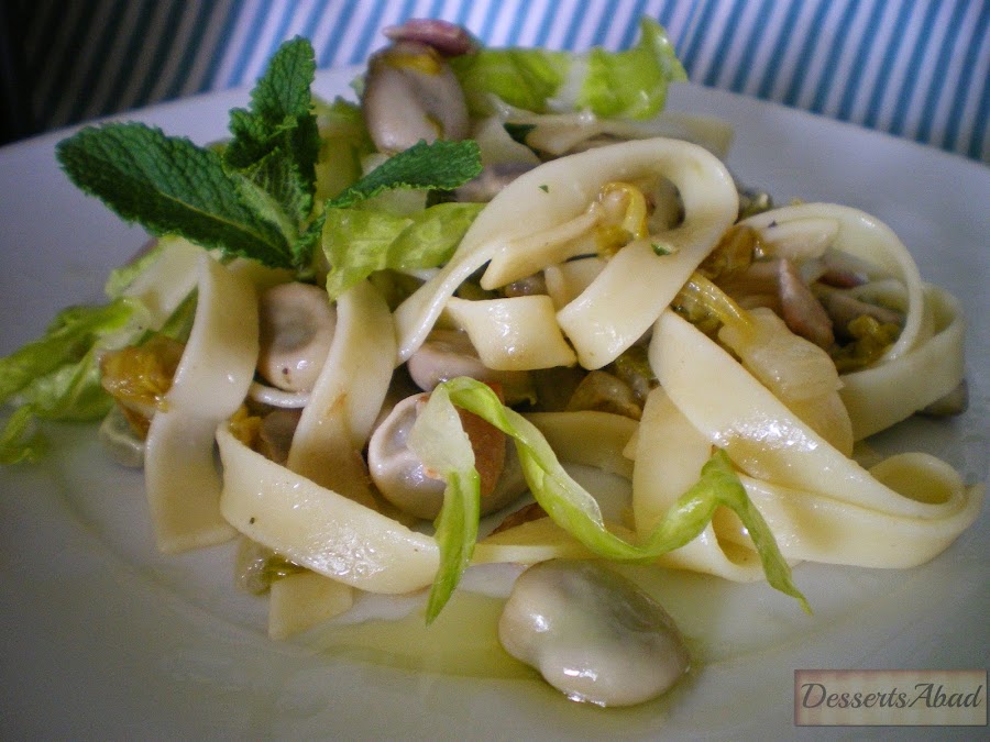 Tagliatelle con habas frescas