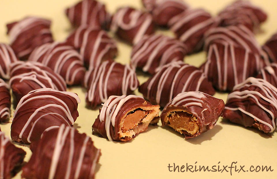 A few minutes in the fridge and there you have it