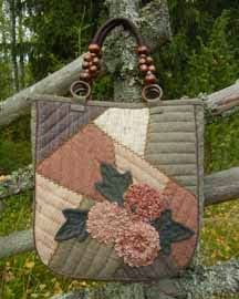 Patchwork bag, flowers + pattern - quilt