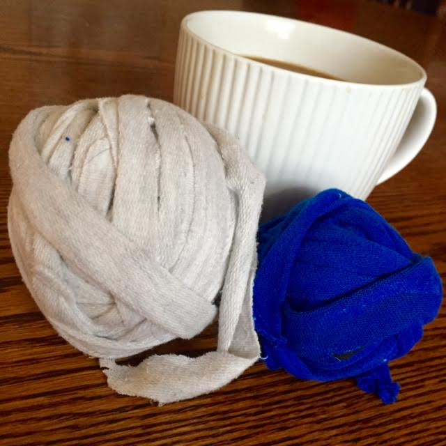 Fabricated Splendor 10 Minute Morning Project // Make Your Own Yarn