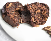 Bolo de Banana com Castanhas Bolo de Banana com Castanhas (vegana)