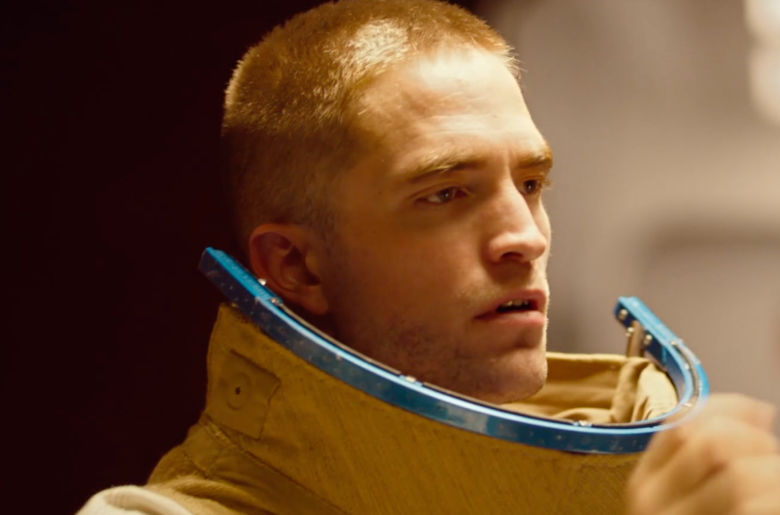 kdo chodí s robert pattinson 2015
