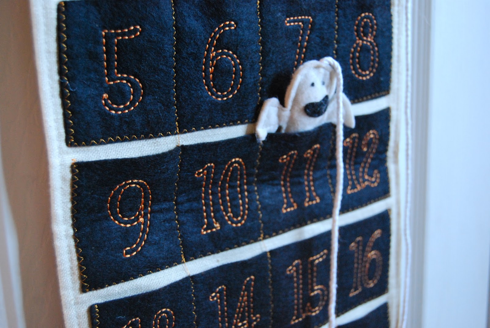 Momfessionals Halloween Decorating Part One )