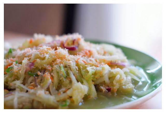 Sliced cucumber recipe :Spicy Thai cucumber salad