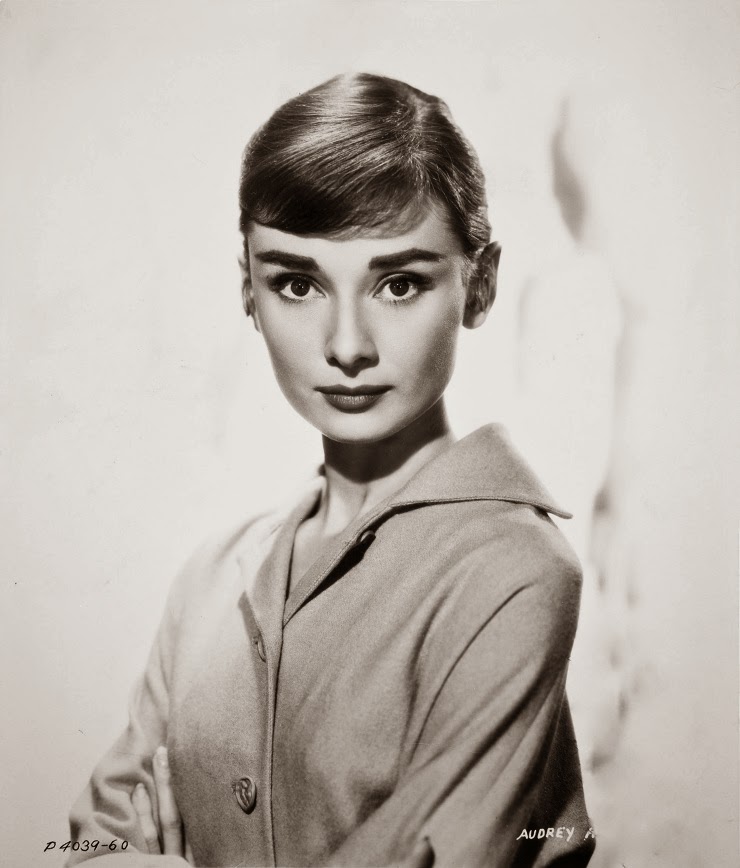 02-Audrey-Hepburn-02-Lola-Dupré-Collage-Exploding-Photographic-Portraits-www-designstack-co