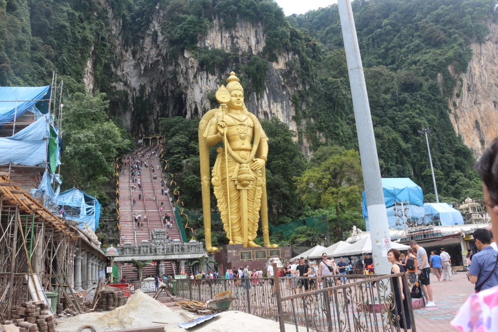 JalanJalan Sekeluarga ke Kuala Lumpur  Off To Batu Caves