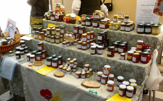 Panzano Aprilante Market