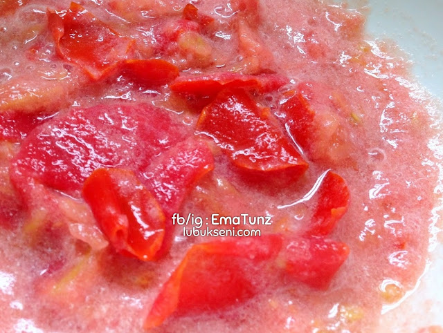 petua tomato _ rawat kulit _ haluskan muka _ ema tunz _ lubuk seni _ 03 petua tomato _ rawat kulit _ haluskan muka _ ema tunz _ lubuk seni _ 03