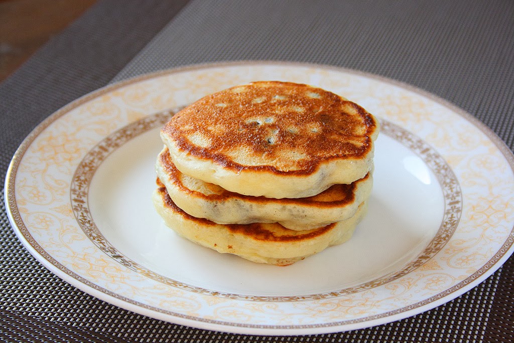 collecting memories Yeast Raisin Pancakes