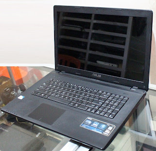Laptop Second - ASUS X75A1 - 17.3 Inchi