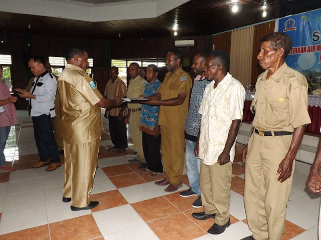 Pemkab Sorong Selatan Siapkan Dana 1,3 M Biayai Program Pamsimas Pemkab Sorong Selatan Siapkan Dana 1,3 M Biayai Program Pamsimas