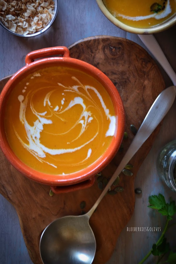 Crema de zanahoria y calabaza con leche de coco