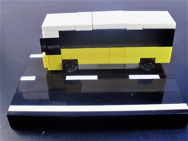 MOC LEGO Autocarro Carris micro escala