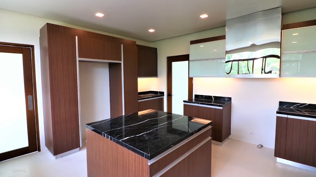 16 Photos vs. House Tour A11 || FULL TOUR! MASSIVE Ayala Alabang CORNER Brand New House and Lot for Sale - Luxury Home Video Tour 16 Photos vs. House Tour A11 || FULL TOUR! MASSIVE Ayala Alabang CORNER Brand New House and Lot for Sale - Luxury Home Video Tour