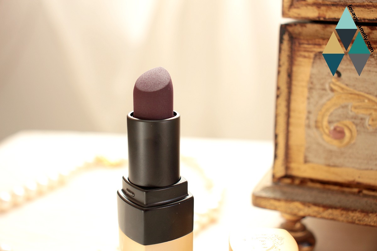 avis et test maquillage luxe lipstick plum noir bobbi brown