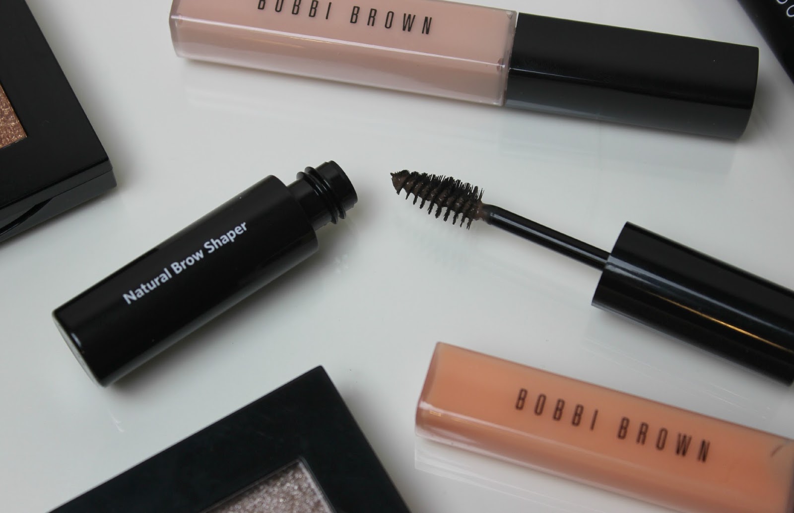 A picture of Bobbi Brown Illuminating Nudes Collection