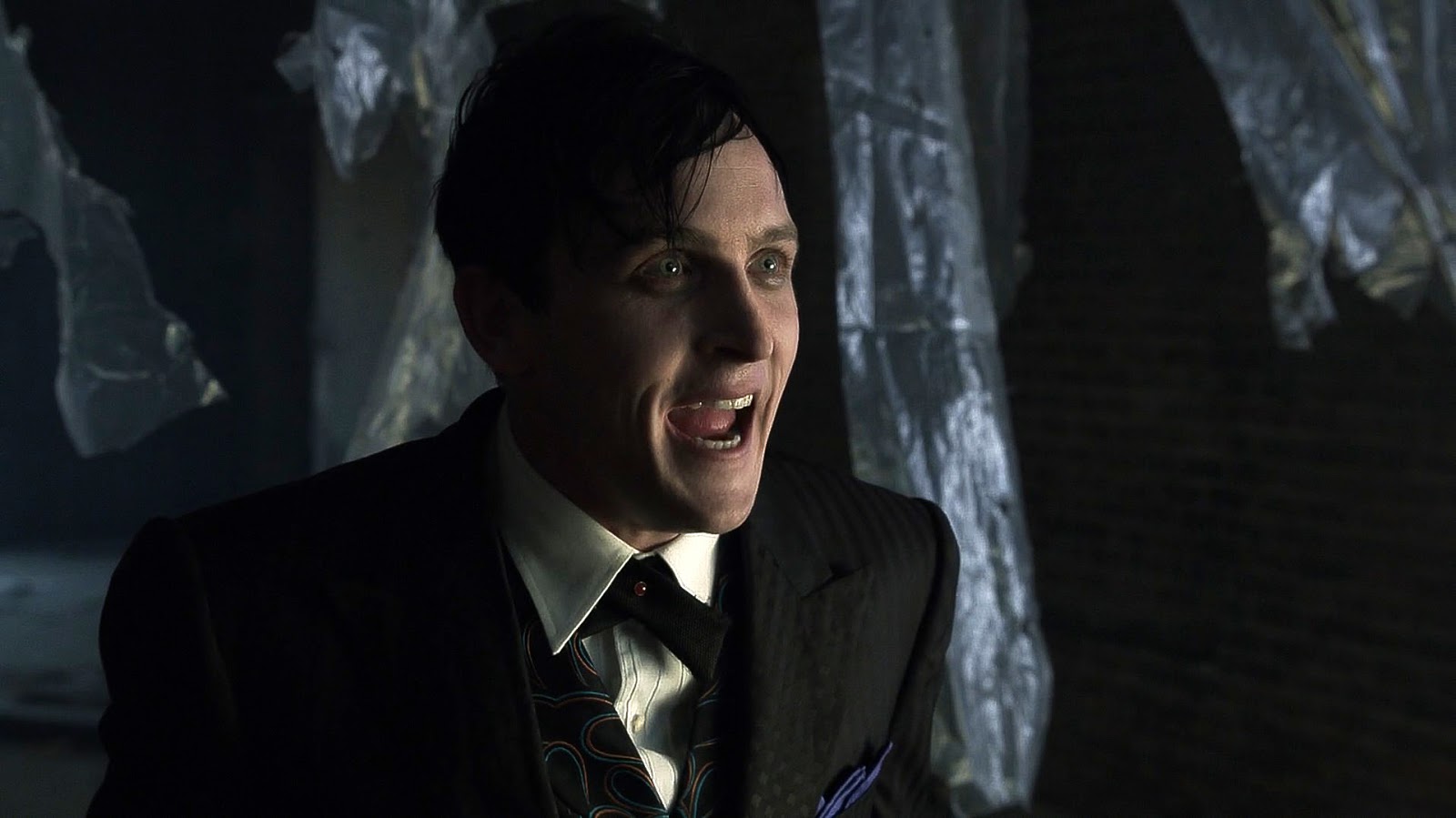 Doux Reviews: Gotham: Penguin's Umbrella