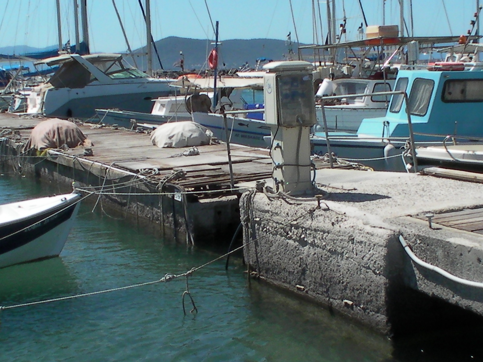 aiakosrex: ΤΟ ΛΙΜΑΝΙ ΤΩΝ 531 ΣΚΑΦΩΝ