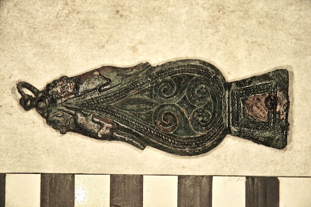 Rare discovery of Late Roman official buried in Leicester Rare discovery of Late Roman official buried in Leicester