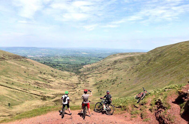 FitBits | The Gap ride - mountain biking in the Brecon Beacons - Tess Agnew fitness blogger FitBits | The Gap ride - mountain biking in the Brecon Beacons - Tess Agnew fitness blogger