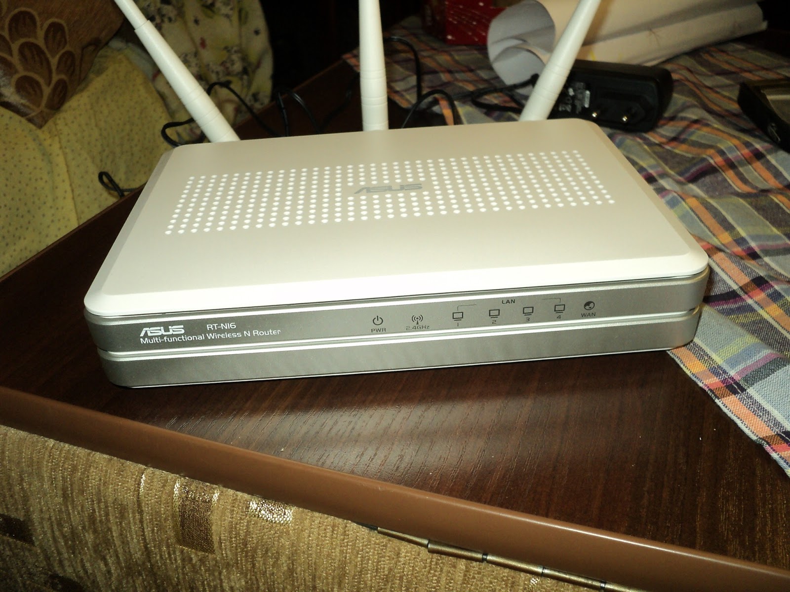 Беспроводной роутер дом ру. Asus rt-ac68u web interface. Роутер 2022 лучший. Выбор роутера 4pda. Роутер дом ру квадратный.