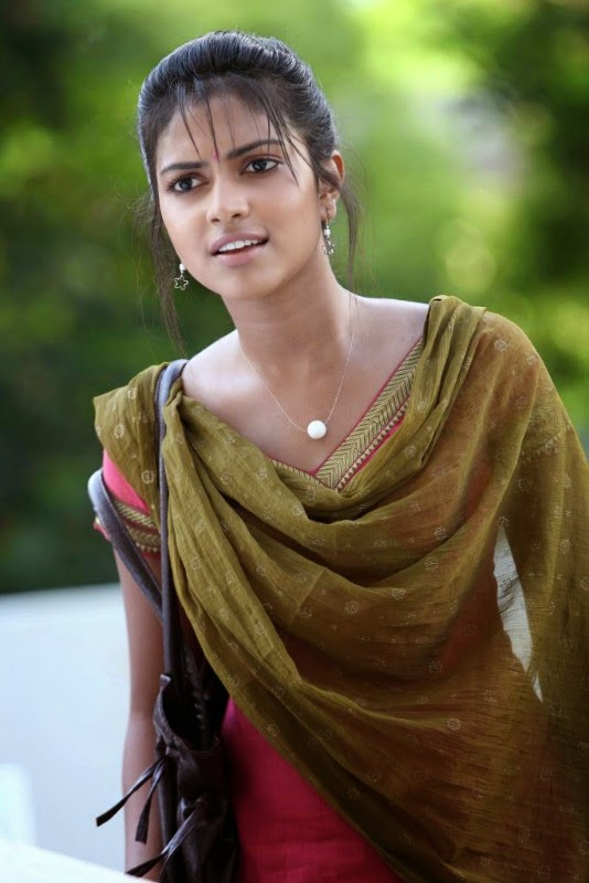 Online Hot Image Amala Paul Spicy Hot Photo Gallery