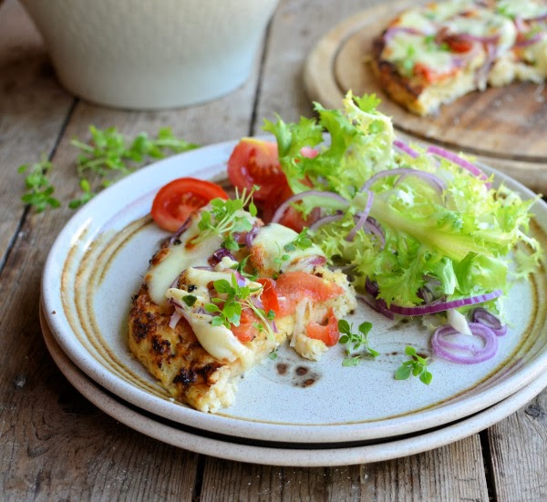 Low Calorie Cauliflower Crust Pizza Recipe And Photo: Karen Burns Booth