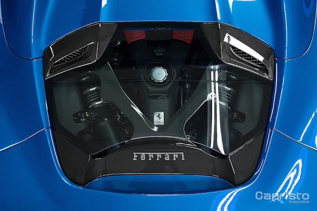 「フェラーリ488スパイダー」のエンジンカバーを透明に出来るアイテムが登場！