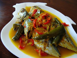 Resep Ikan Kembung Bumbu Bali Terlezat Resep Ikan Kembung Bumbu Bali Terlezat