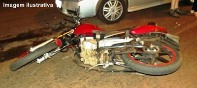 Mato Rico: PM registra colisão entre automóvel e motocicleta