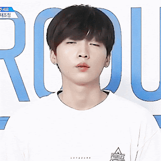 jungsewoon-20170609-010122-003.gif