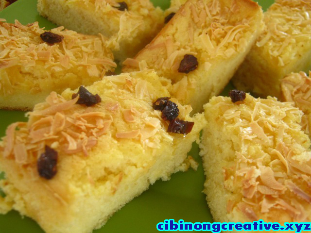 Resep Membuat Kue Tape Kelapa Muda Kismis Lezat || Recipe Baking Delicious Raisins Coconut Tape