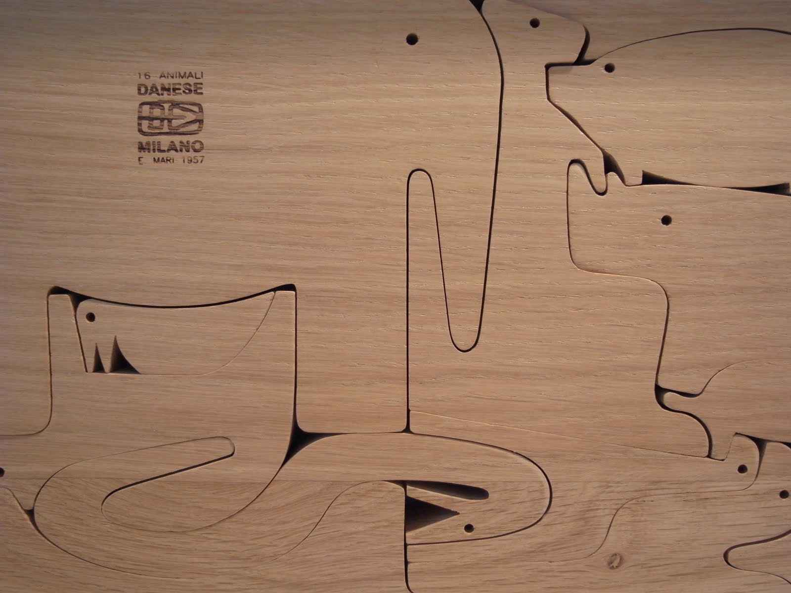 izakoo . . . a . photo . journal: WOODEN TOYS